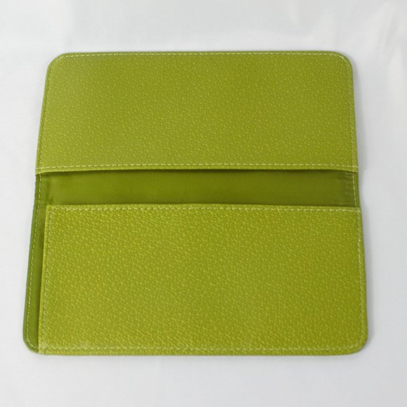 Kenneth Cole Reaction Women's CheckBook - Picture 3 of 3